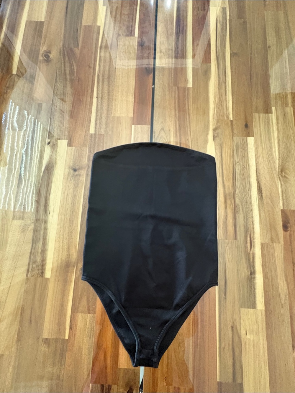 NWOT OQQ Sz S Black Ribbed Strapless Bodysuit Top with Rubber Hold Y2K